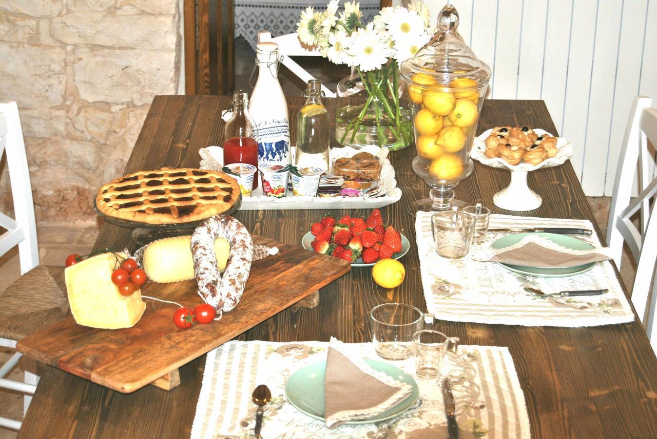 Trulli Sciummo Relais Bed & Breakfast Алберобело Екстериор снимка