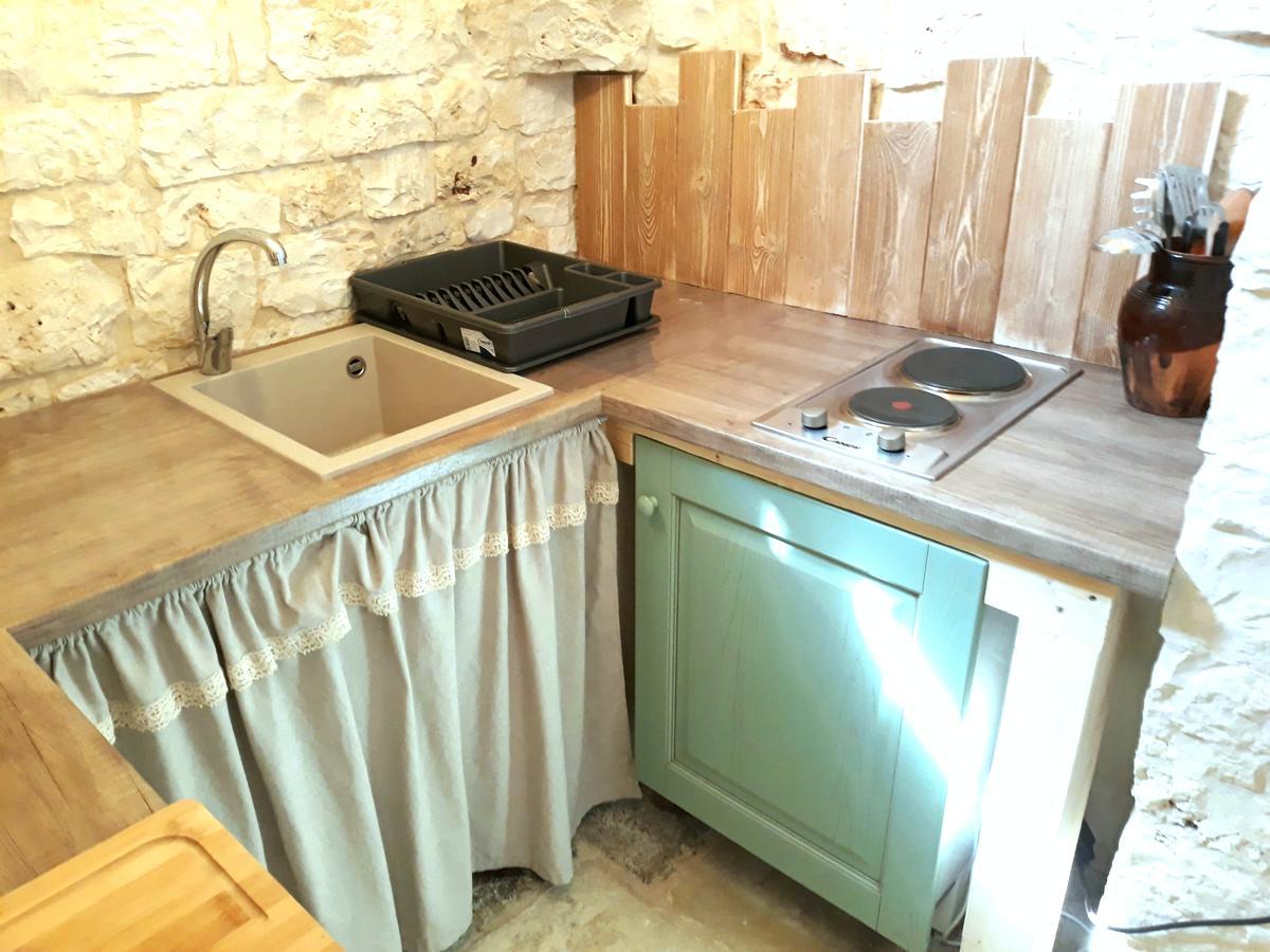 Trulli Sciummo Relais Bed & Breakfast Алберобело Екстериор снимка