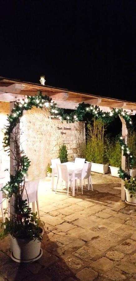 Trulli Sciummo Relais Bed & Breakfast Алберобело Екстериор снимка